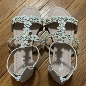 white sandals for kids!